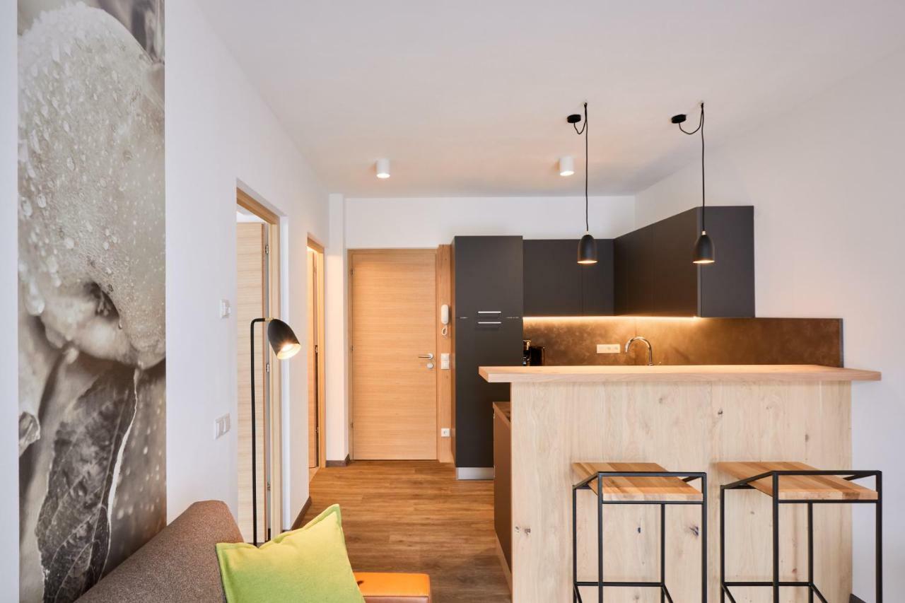 Residence Laitacherhof - Modern Apartments With Outside Pool And Sauna Klausen Exteriör bild