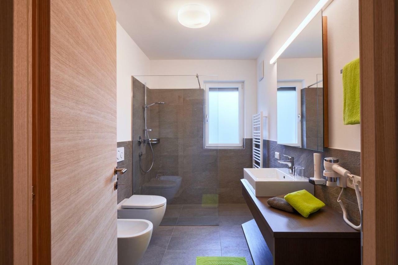 Residence Laitacherhof - Modern Apartments With Outside Pool And Sauna Klausen Exteriör bild